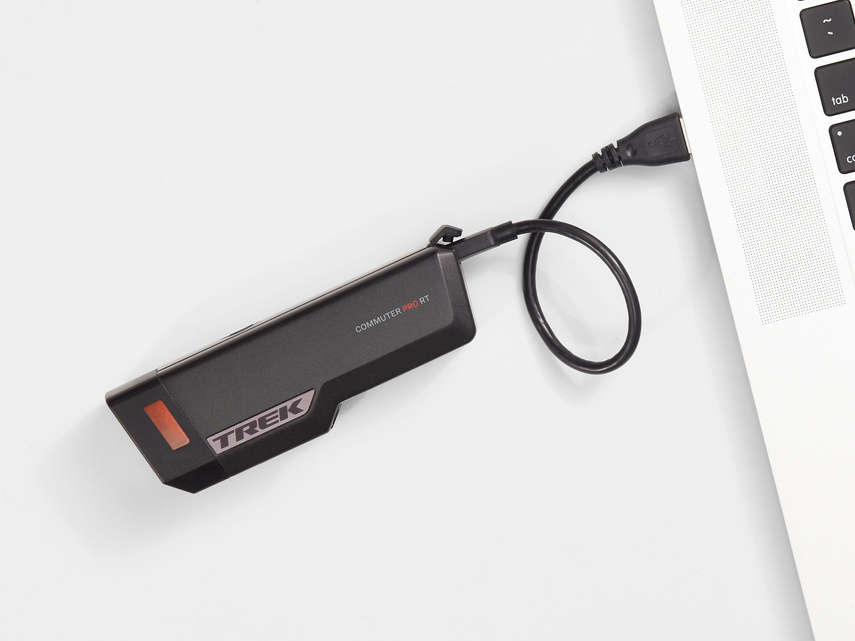 Lampka przednia ﻿Trek Commuter Pro RT