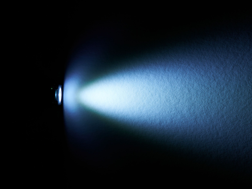 Lampka przednia Trek Ion 200 RT