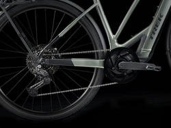 Rower Trek FX+ 7 o średnim przekroku