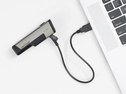 Przednia lampka rowerowa Bontrager Ion Comp R