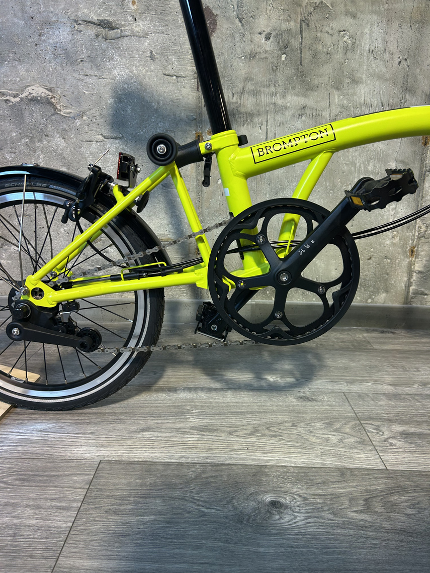 Brompton C-line M2L Yuzu Lime
